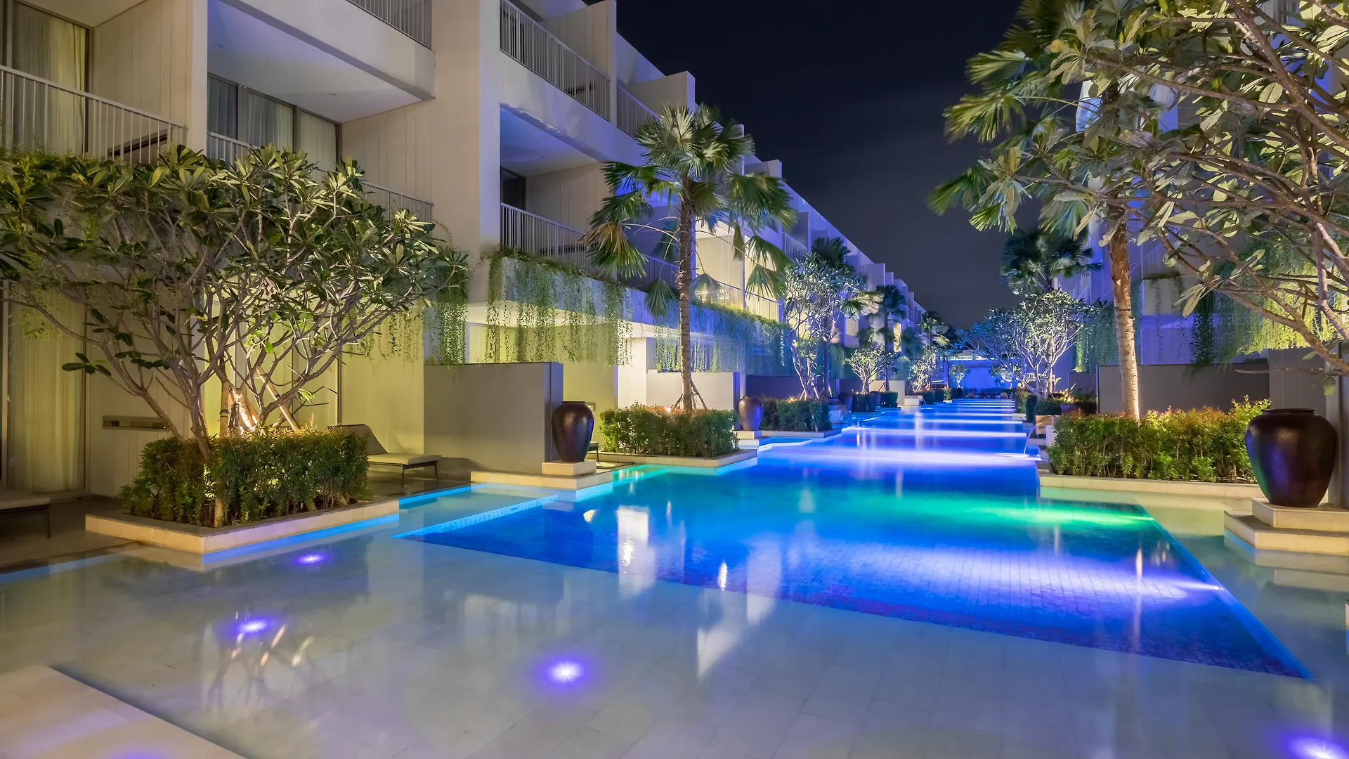 **** Hotel Kanvaz Village Resort Seminyak Indonesien