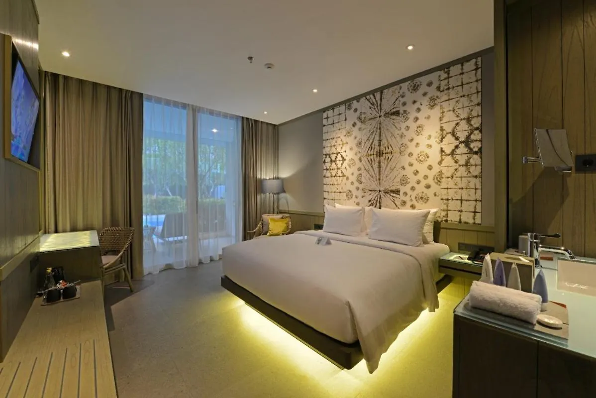 Kanvaz Village Resort Seminyak Hotel