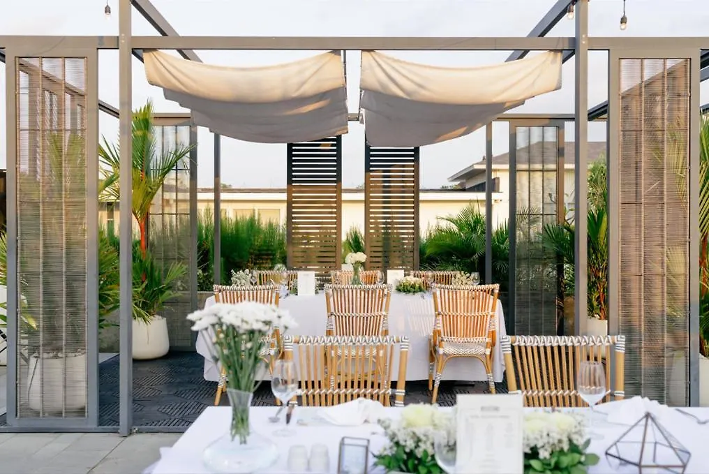 **** Hotel Kanvaz Village Resort Seminyak Indonesien